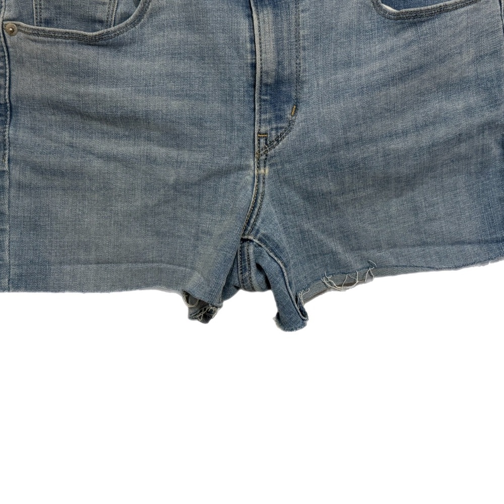 Levi’s Women's Premium Bermuda Shorts Size 27 - Picture 5 of 13
